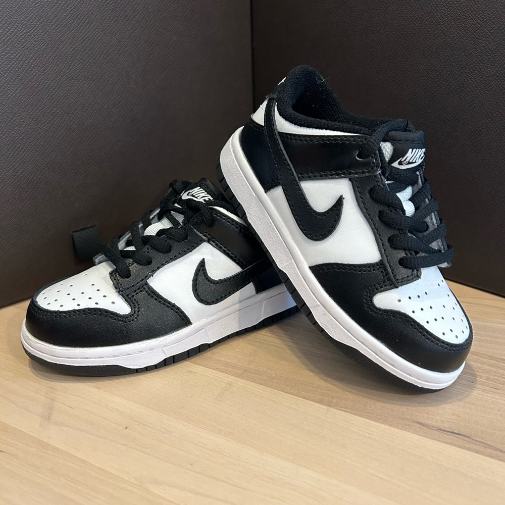 Nike toddler shoes